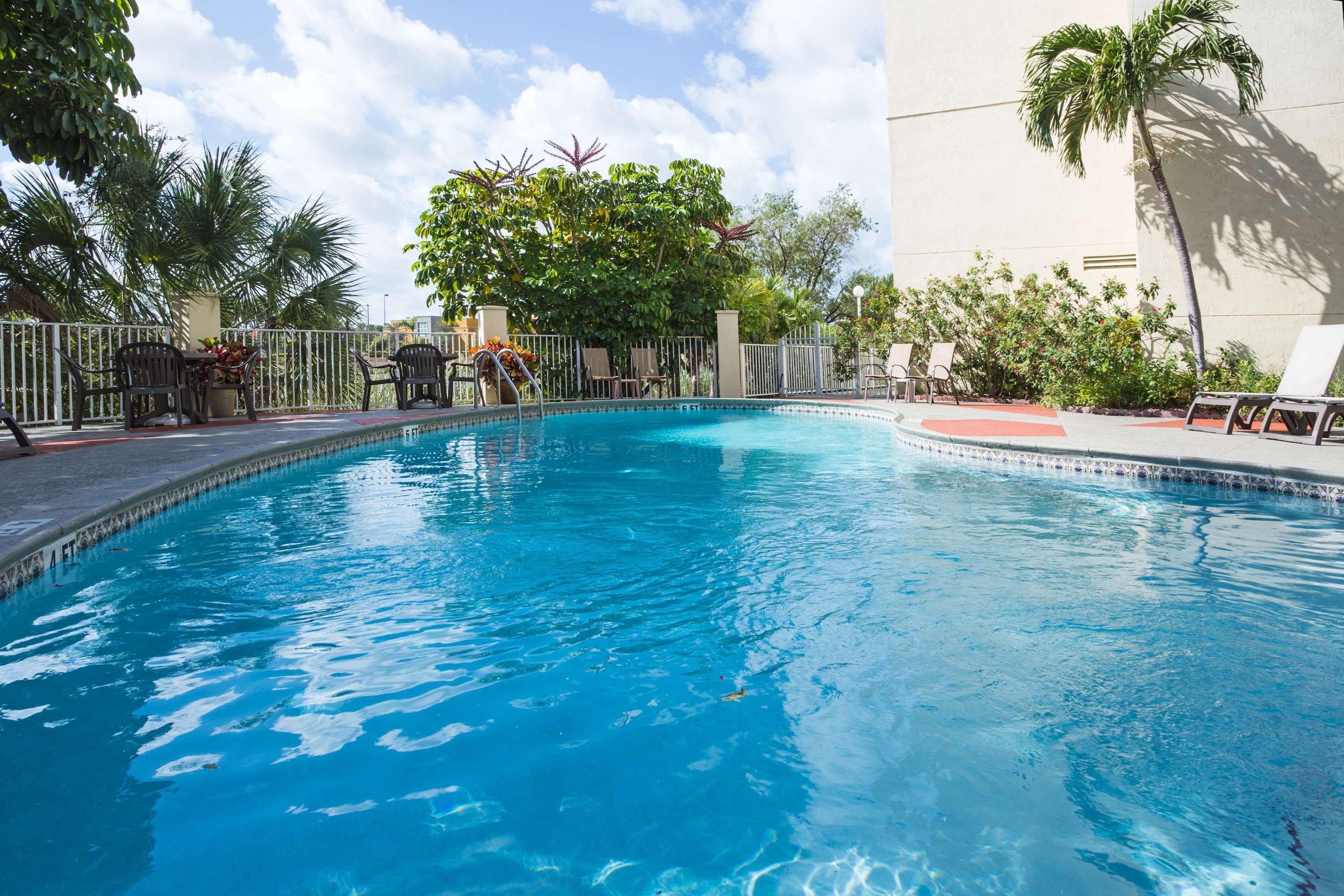 The Palms Inn & Suites Miami, Kendall, Fl Exteriör bild